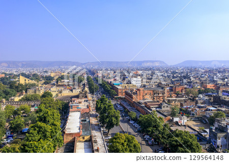 從 Swargasri 塔鳥瞰齋浦爾城市景觀 從 Swargasri 塔鳥瞰齋浦爾城市景觀 129564148