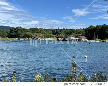 Lake Kamo, Sado Island Lake Kamo, Sado Island 129566834