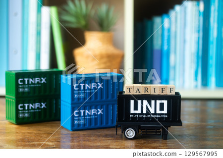 關稅：加到貨櫃上的關稅 129567995