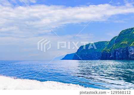 六月知床半島遊船,藍天白雲(北海道) 六月知床半島遊船,藍天白雲(北海道) 129568112