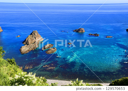 Shimamui Coast, Shimamui Kaigan, and Cape Shakotan (Shakotan Town, Hokkaido) Shimamui Coast, Shimamui Kaigan, and Cape Shakotan (Shakotan Town, Hokkaido) 129570653