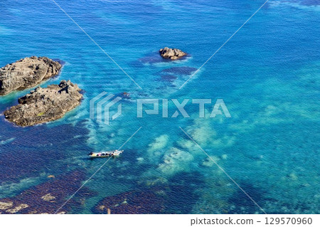 島武海岸、海膽捕撈、積丹岬（北海道積丹町） 129570960