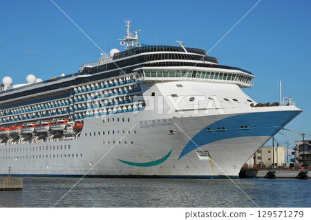 郵輪「Adra Mediterrania」首次停靠小樽 129571279