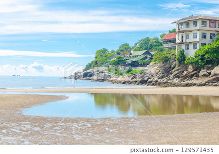 Tropical beach in morning at Huahin, Thailand, Wat Khao Takiap 129571435