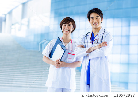Doctors, nurses, hospitals Doctors, nurses, hospitals 129572988