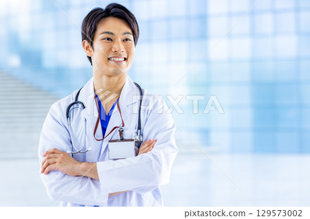 A doctor 129573002