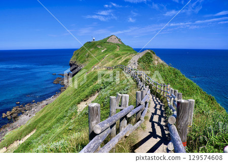 從Charenka路線(北海道積丹町)看到的神威岬 從Charenka路線(北海道積丹町)看到的神威岬 129574608