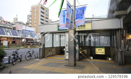 Escalators installed at Exit A3 of Sugamo Station on the Toei Mita Line Escalators installed at Exit A3 of Sugamo Station on the Toei Mita Line 129578596