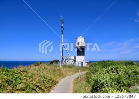 Cape Kamui Lighthouse and Cape Kamui (Shakotan Town, Hokkaido) 129578847