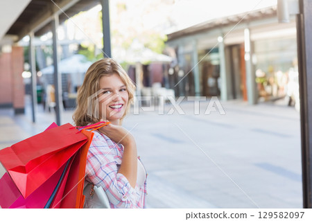 shopping, bags, woman 129582097