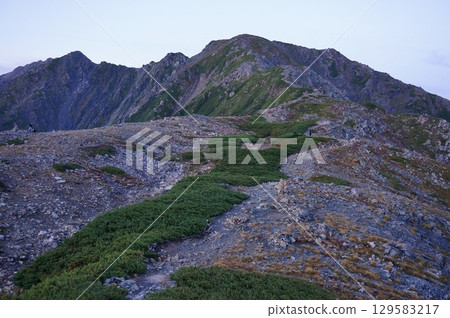 從北岳到愛野岳的山脊線 從北岳到愛野岳的山脊線 129583217