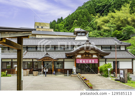 Yumura Onsen Yakushiyu, Shinonsen Town, Hyogo Prefecture 129585113