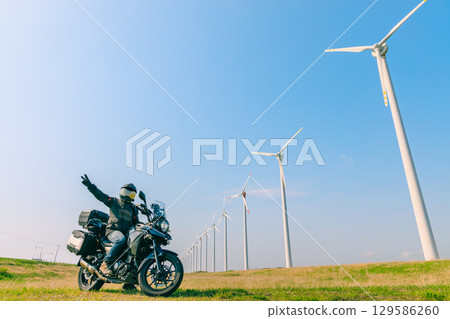 騎摩托車遊覽北海道：Otonrui風力發電場 129586260