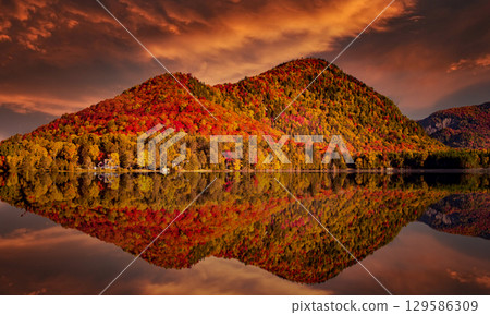 Lac-Superieur, Mont-tremblant, Quebec, Canada 129586309