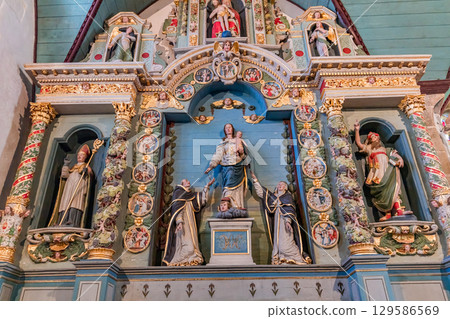 Parish close church of Guimiliau, finistere, brittany, france 129586569