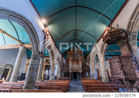 Parish close church of Guimiliau, finistere, brittany, france 129586574