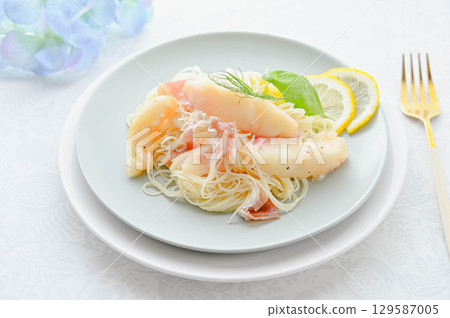Capellini with White Peach and Prosciutto 129587005