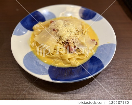 delicious pasta delicious pasta 129587380