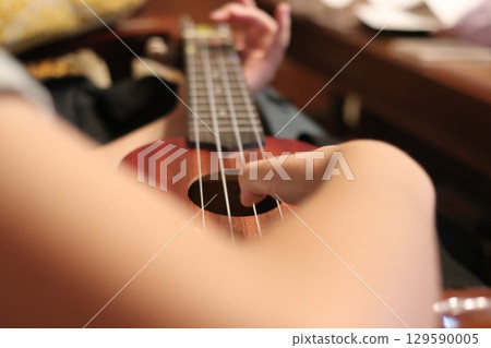 Ukulele Practice 129590005