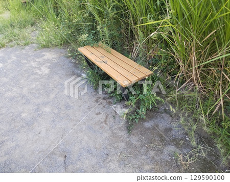 Park bench Park bench 129590100