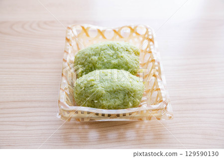 Packed Zunda Mochi 129590130