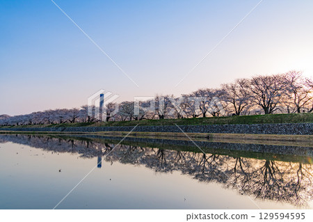 【富山縣】船川旭《春之四重奏》《水鏡》 129594595