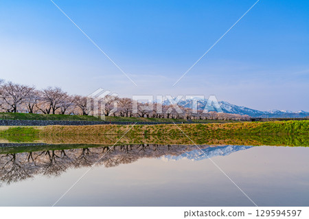 【富山縣】船川旭《春之四重奏》《水鏡》 【富山縣】船川旭《春之四重奏》《水鏡》 129594597