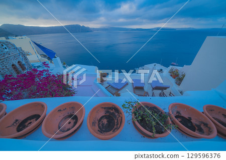 Beautiful landscape of Santorini 129596376