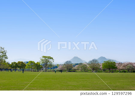 Nanasegawa Nature Park in Spring Nanasegawa Nature Park in Spring 129597296