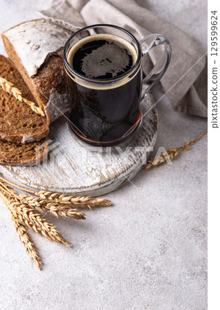 Glass of fresh bread kvass drink Glass of fresh bread kvass drink 129599624
