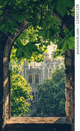 Exploring the Towering History of a London Fortress Through Lush Greenery and Ancient Stone Archways Exploring the Towering History of a London Fortress Through Lush Greenery and Ancient Stone Archways 129601126
