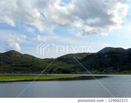 Explore the Stunning Landscapes of Skadar Lake in Montenegro During a Serene Afternoon 129602371
