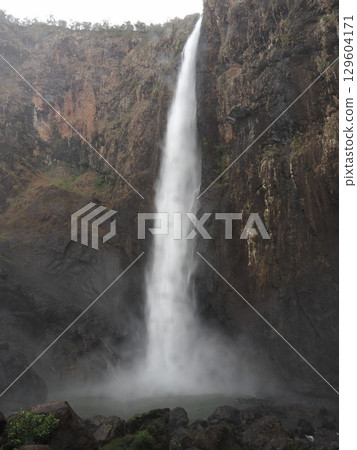 The roar of water echoing over the cliffs - Wallaman Falls, Misty Valley The roar of water echoing over the cliffs - Wallaman Falls, Misty Valley 129604171