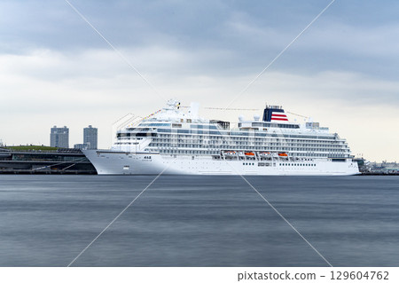 飛鳥三號首次抵達橫濱港 129604762