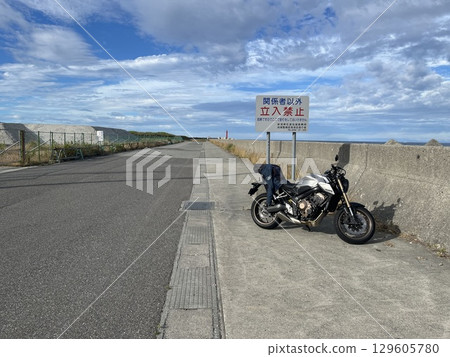 Sado Island Ryotsu Port 129605780