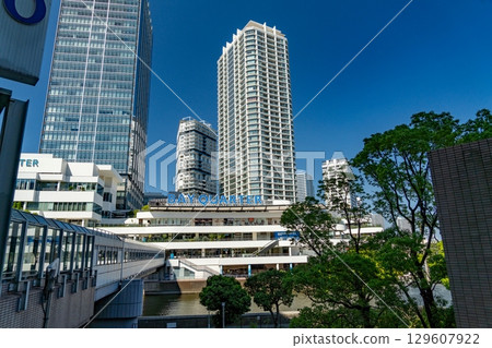 Scenery of the Yokohama Bay Area Scenery of the Yokohama Bay Area 129607922
