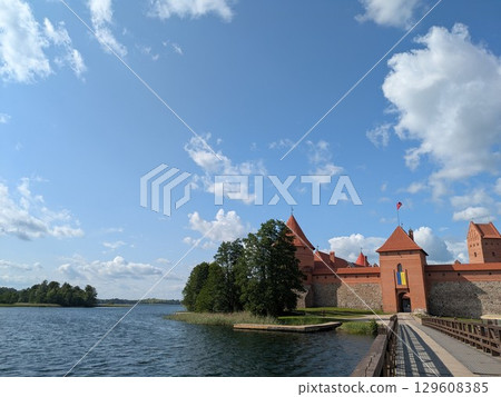 Trakai castle 129608385