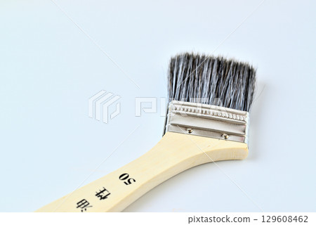 Brushes used for DIY projects 129608462