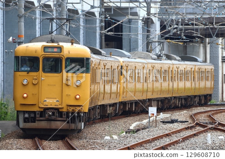 為配合尾道住吉煙火大會，山陽本線將增開115系列車。 129608710