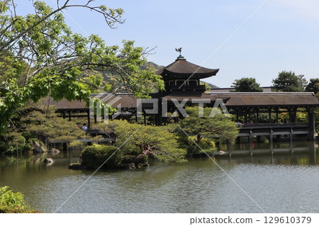 京都歷史悠久的南禪寺的初夏風景 129610379