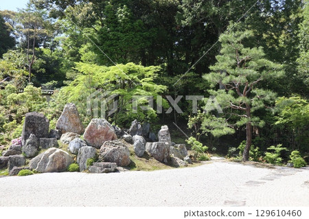 京都歷史悠久的南禪寺的初夏風景 129610460