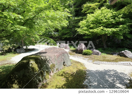 Early summer scenery at the historic Nanzenji Temple in Kyoto Early summer scenery at the historic Nanzenji Temple in Kyoto 129610604