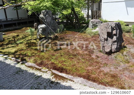 Early summer scenery at the historic Nanzenji Temple in Kyoto Early summer scenery at the historic Nanzenji Temple in Kyoto 129610607