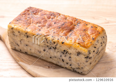 米粉麵包(黑芝麻) 米粉麵包(黑芝麻) 129610916