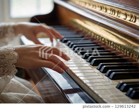 Afternoon performance Afternoon performance 129613242