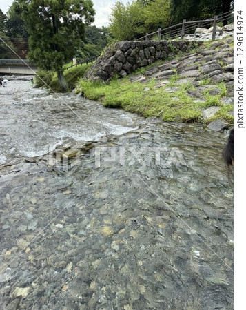 Clear stream Clear stream 129614974