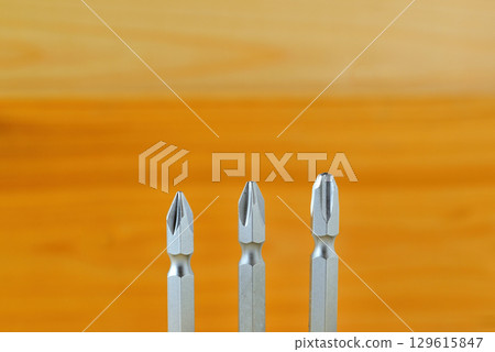 Driver bits and drills for DIY projects 129615847