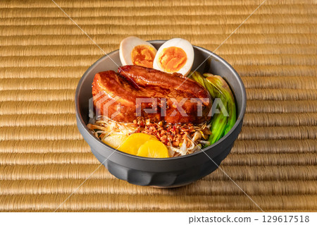 亞洲風味紅燒豬五花套餐 129617518