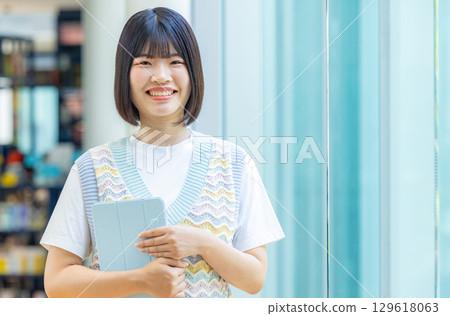 College student female 129618063