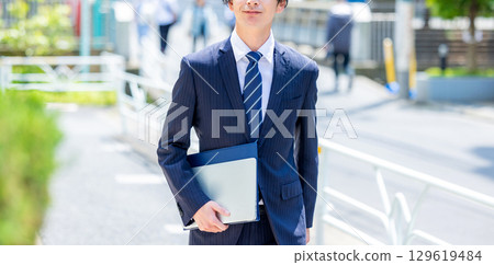 走在邊路的商人 走在邊路的商人 129619484